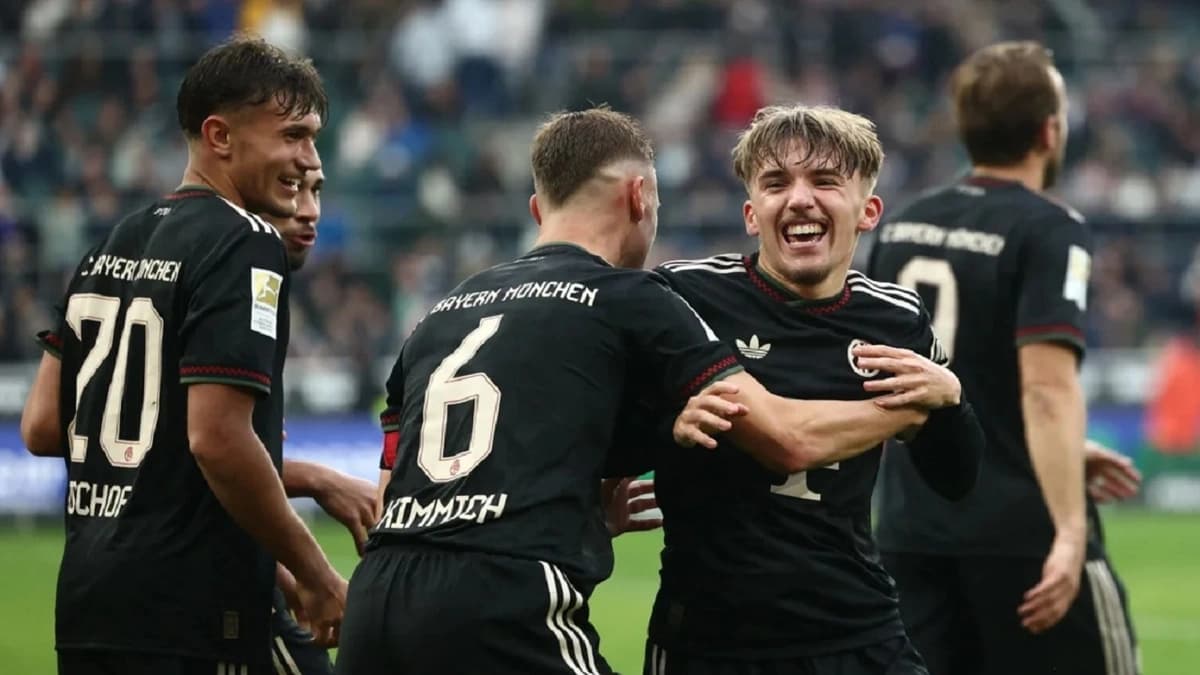 بايرن يمطر مرمى مونشنجلادباخ بثلاثية