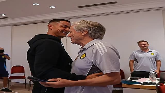 النصر يعلن قائمة دوري أبطال آسيا 2 بمشاركة رونالدو