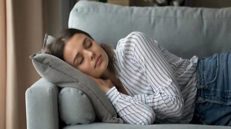 تأثير قيلولة بعد الظهر على الذاكرة والمزاج