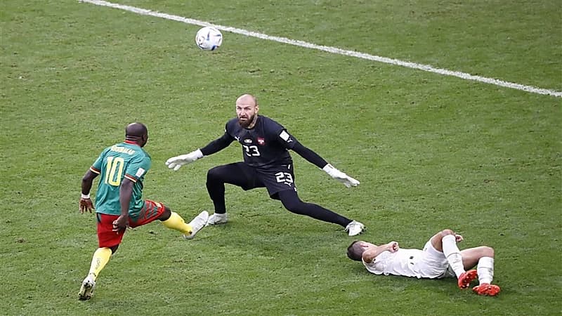 فينسنت أبوبكر يقتنص نقطة ثمينة للكاميرون أمام صربيا