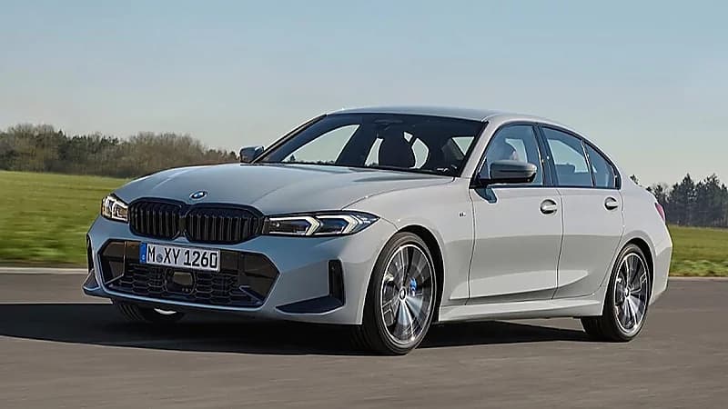 بالصور.. مميزات وأسعار BMW الفئة الثالثة 2023 بالمملكة