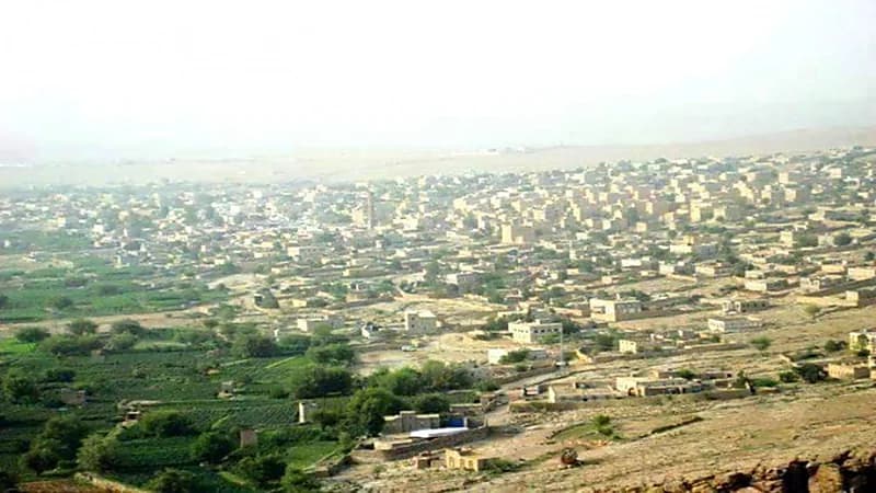 مجند حوثي يقتل والده بدم بارد