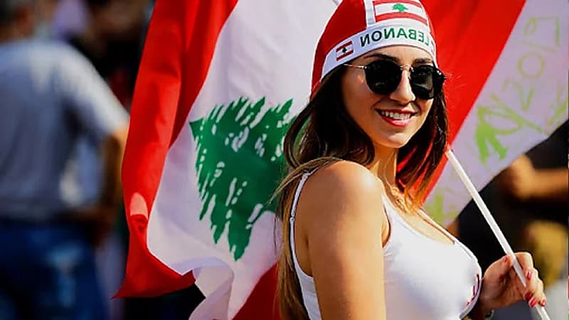 وسط انقطاع الخدمة..مسابقة "ملكة جمال إنترنت لبنان"  تثير السخرية