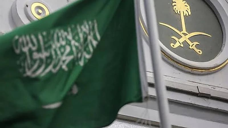 سفارة المملكة بكوبا تُهيب بالمواطنين في جامايكا بأخذ الحذر من إعصار بيريل