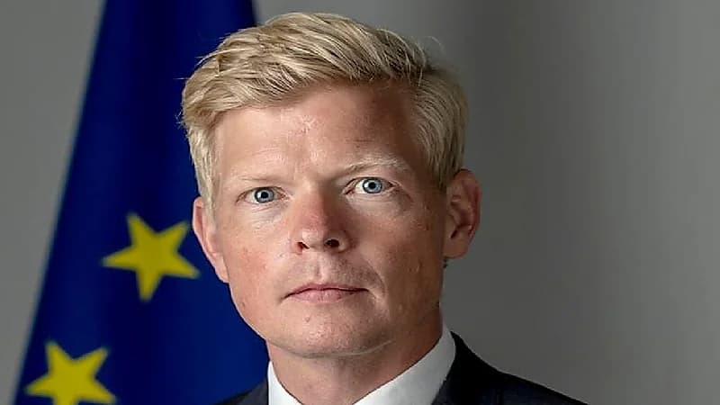 غروندبرغ يقدم للحكومة اليمنية والحوثيين مقترحا لفتح طرق تعز