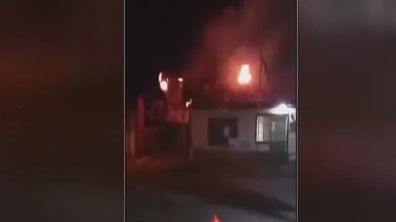 شاهد.. حريق في مقر لقوات الباسيج في محافظة جيلان