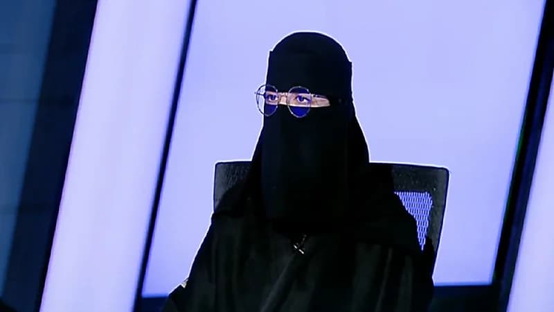 مواطنة تبتكر تطبيقا للمعاقين يسهل تنقلاتهم