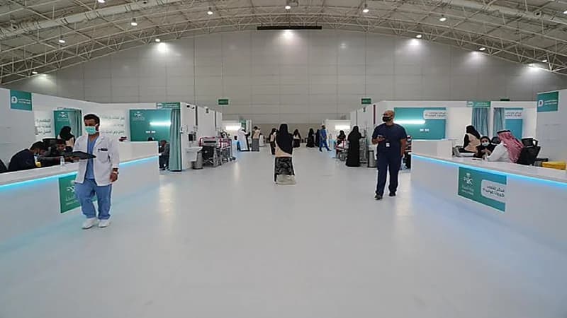 " الصحة " تعلن عن تغطية 70% من البالغين بلقاح كورونا