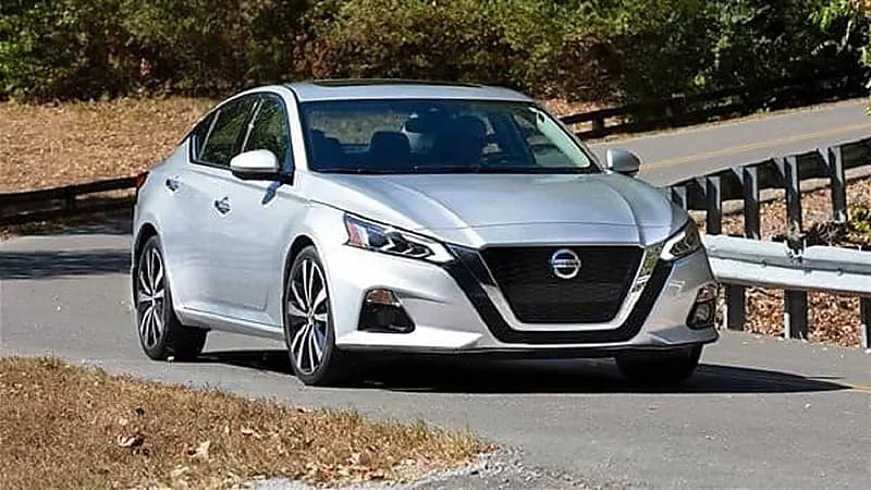 أبرز 5 سيارات سيدان في المملكة والكشف عن أسعارها