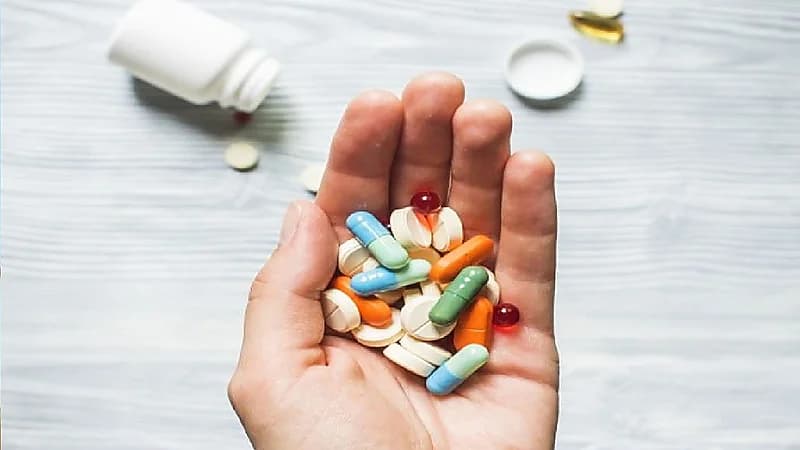 أعراض جانبية تظهر عند تناول أدوية خفض مستوى الكوليسترول