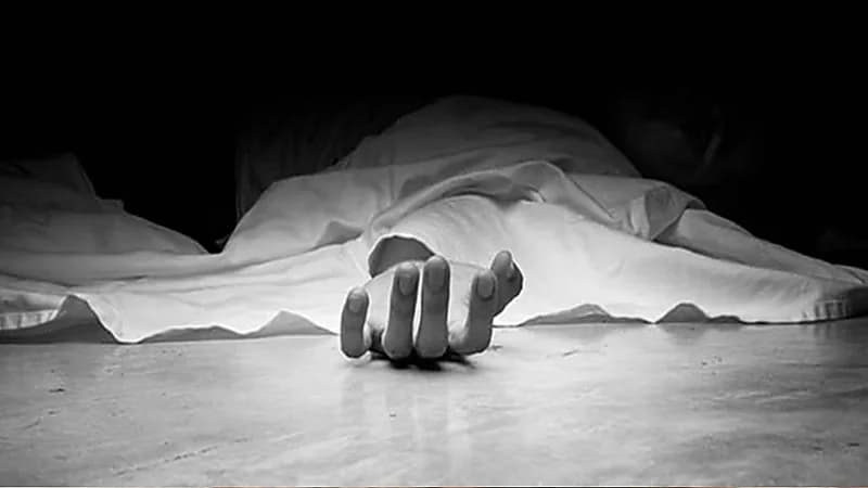 تشييع جثمان طالب تنبأ بوفاته في منشور على "فيسبوك"