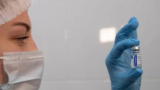 "الصحة العالمية" تحذر من وهم الجرعات المعززة