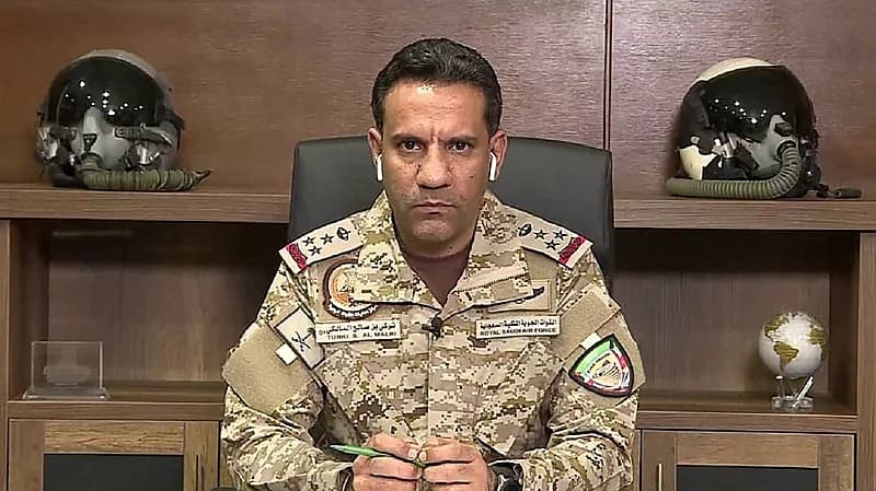 "التحالف": تدمير 8 آليات عسكرية وخسائر بشرية في صفوف المليشيا الحوثية