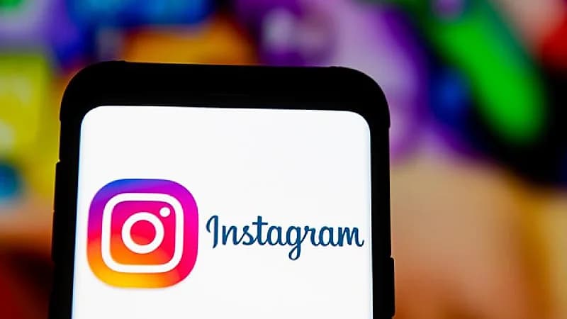 إنستغرام يلغي تطبيقين مخصصين للصور