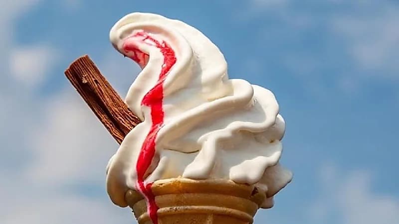 شركة آيس كريم تقاضي ماكدونالدز بسبب التشهير وتطالب ب٩٠٠ مليون دولار