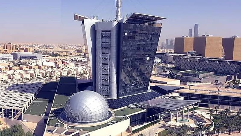 "هيئة الاتصالات"⁩ تنوه بقرب انتهاء الفترة الانتقالية لأسماء النطاقات السعودية