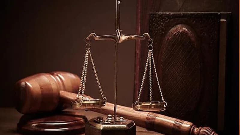 محامي: كثير من المحتالين يحصلون على سند لأمر من الإنترنت ويملؤه ببيانات أي شخص لرفع قضية