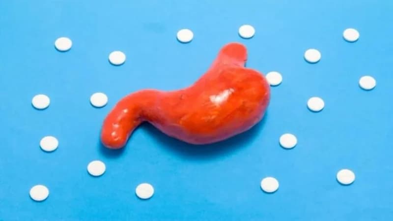 "الذيابي" يوضح الطرق العلاجية الخاصة بكسل المعدة