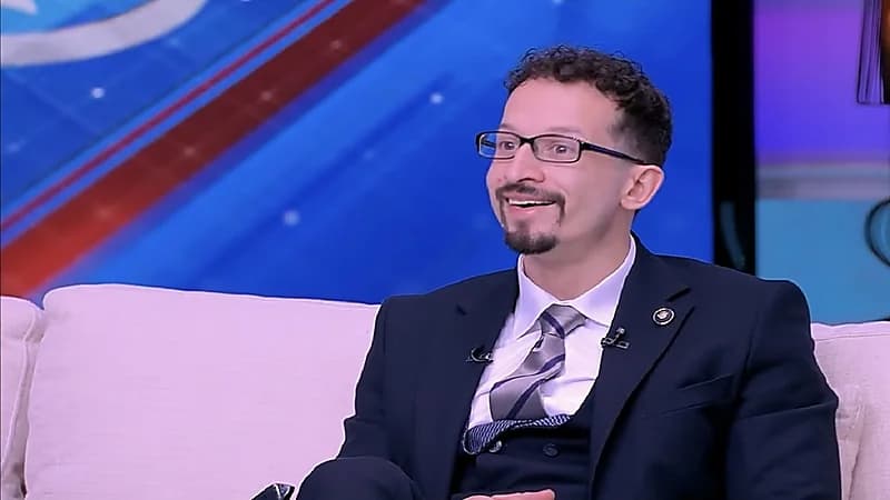 نجل أحمد زويل: جبت 96% أبويا قالي الـ4% الباقيين راحوا فين؟ .. فيديو