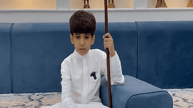 بالفيديو.. طفل كفيف وهبه الله الحفظ وقوة الذاكرة