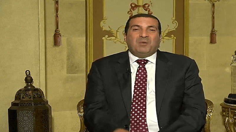 بالفيديو.. عمرو خالد يعتذر عن إعلان "فراخ تدخلك الجنة" ويوضح سبب عمله