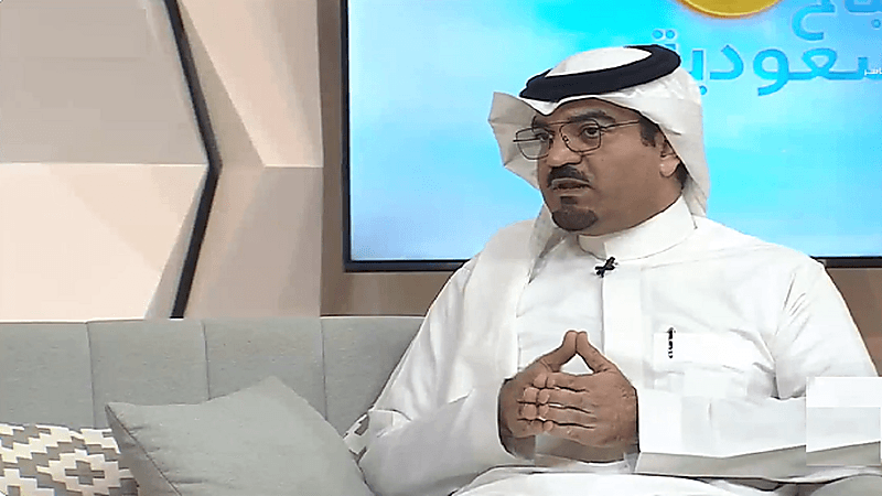 "مستشار علاقات" يوضح أسباب كذب الرجل على زوجته