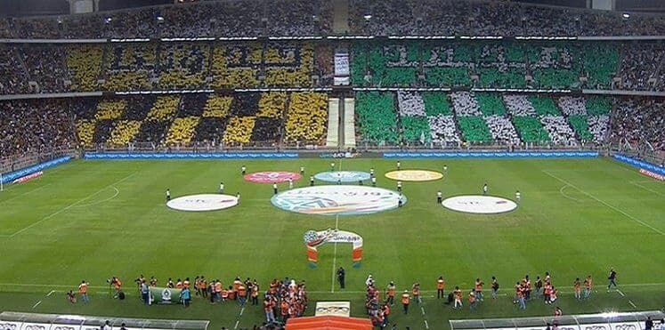 بالفيديو.. ملعب الجوهرة يتزين بمحمد قدوتنا