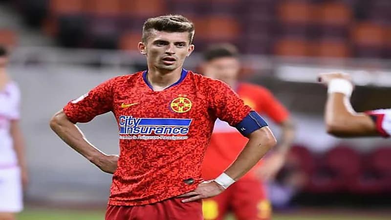 الهلال يقترب من ضم الروماني تاناسي لصفوف فريقه 