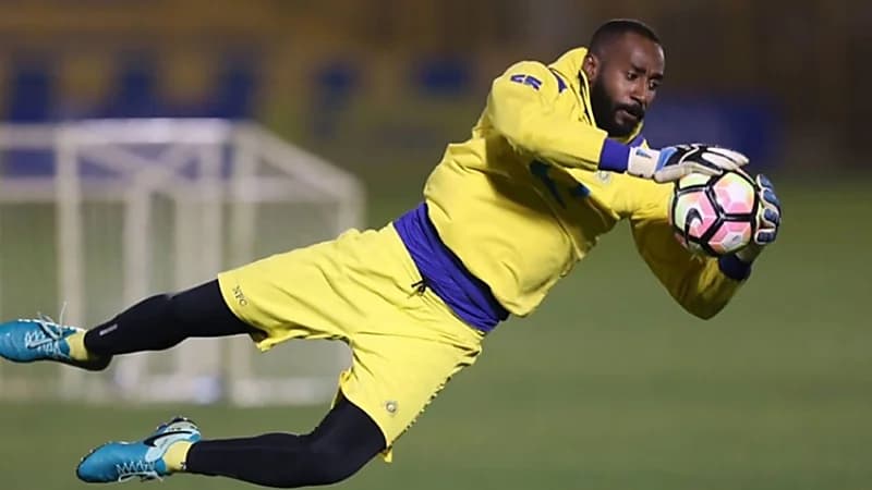 حارس النصر يواصل تدريباته اللياقية في أمريكا