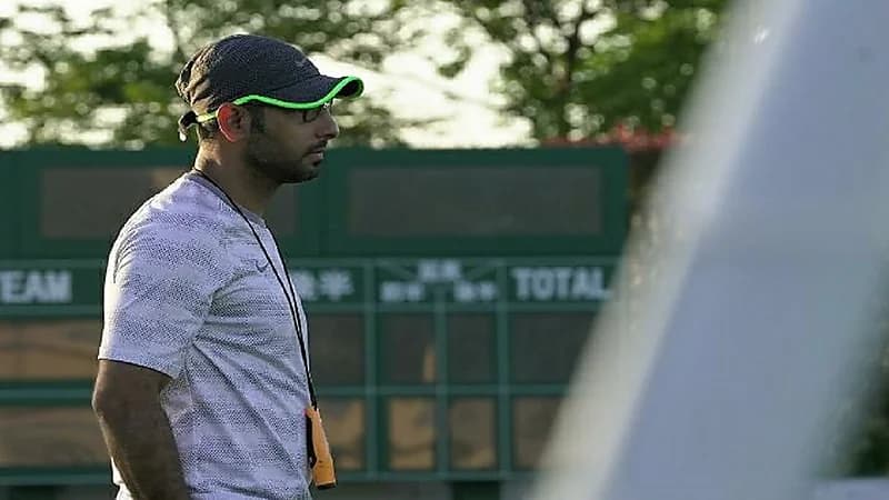 استبدال تركي العمار باللاعب فراس البريكان بسبب إصابته