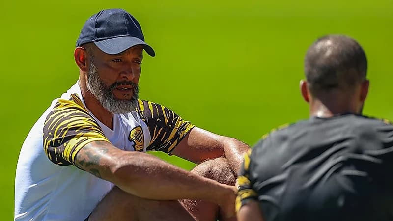 مدرب الاتحاد يجرب خطته أمام العدالة في مباراة أبها