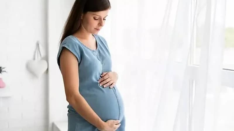 استشارية توضح متى يعطى الحديد بالوريد للحامل