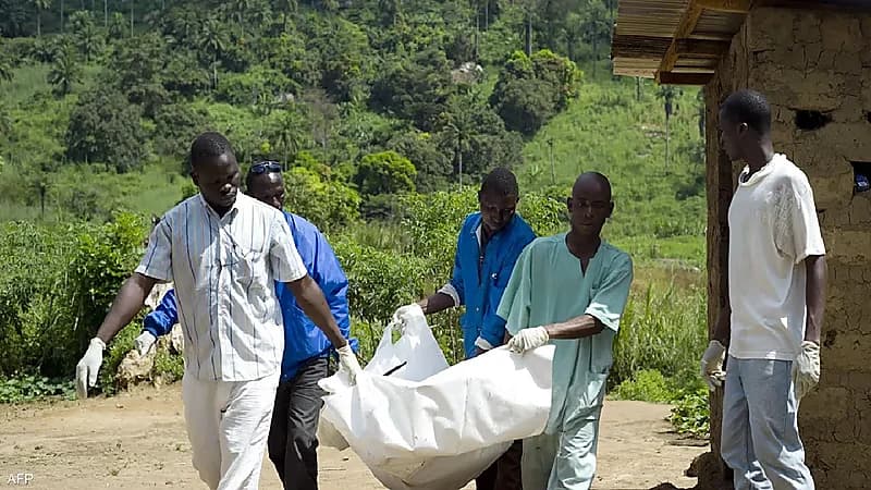 أعراض فايروس ماربورغ شديد الخطورة المنتشر في غينيا