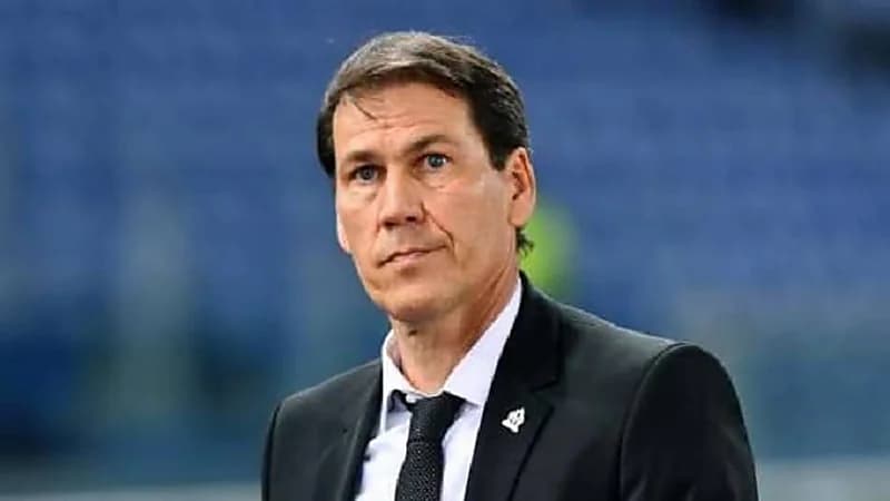 إنريكي يقترب من تدريب النصر بعد رحيل جارسيا