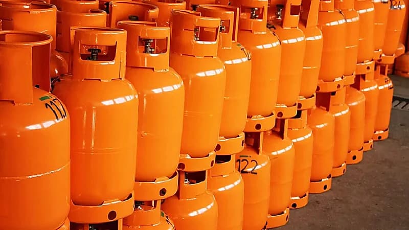 السعر الجديد لإعادة تعبئة أسطوانات الغاز في المملكة.. صورة