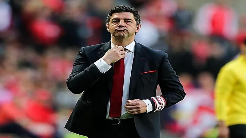 مدرب النصر السابق يقترب من الأهلي