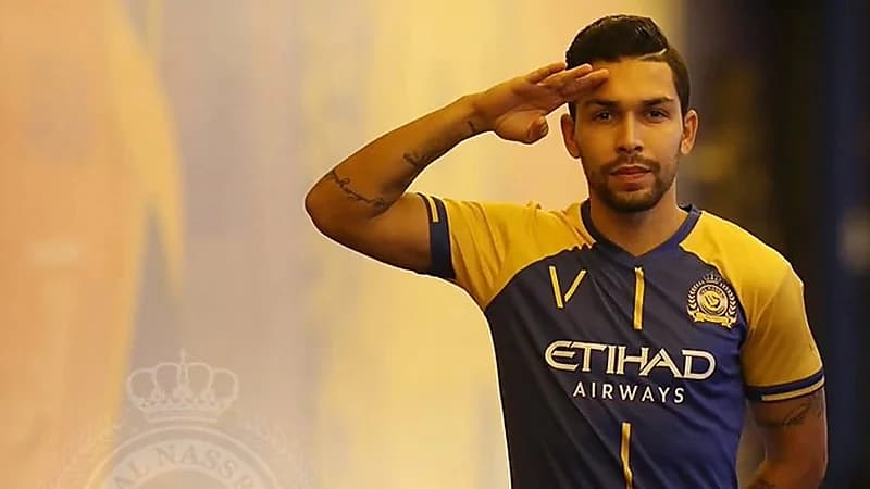 مستجدات قضية بيتروس مع النصر