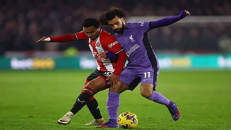 حارس مرمى يحرم محمد صلاح من قائمة عظماء ليفربول