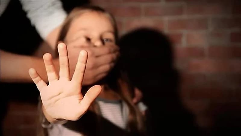 "الإخصاء الجراحي" عقوبة المتحرشين بالأطفال في كازاخستان