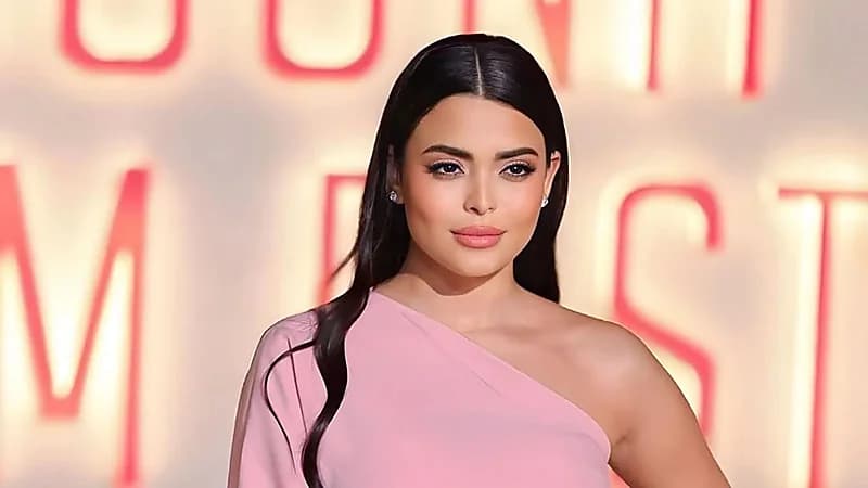 أسماء جلال ترد بخفة دم على تشبيهها بمايكل جاكسون