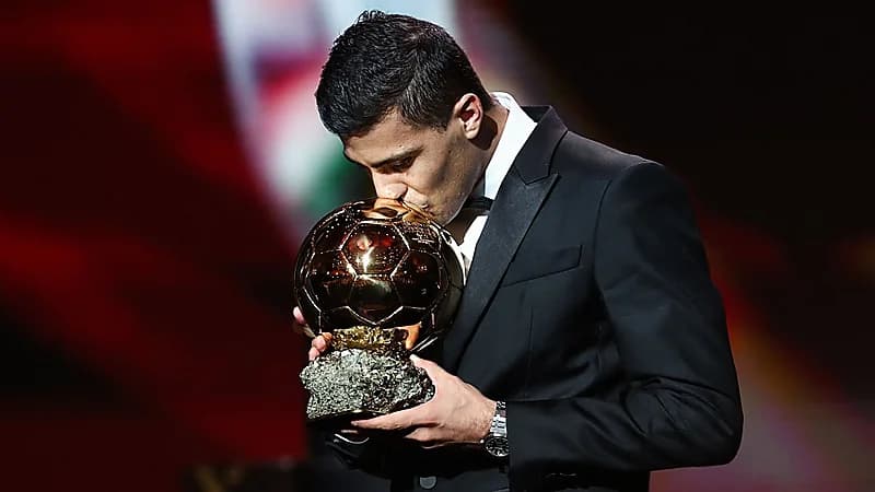 رودري أفضل لاعب في العالم لعام 2024