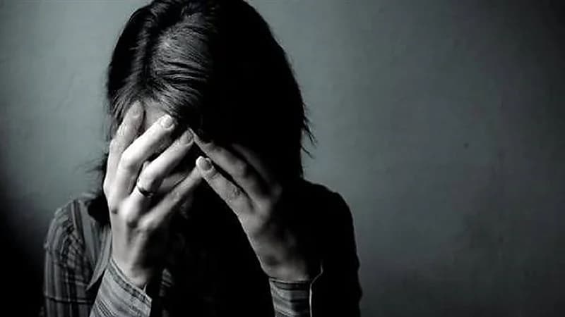سيدة تطلب الخلع من زوجها خوفا من ألا تقيم حدود الله