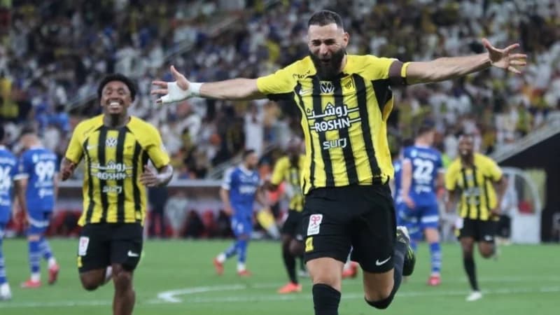 بنزيما: أداء استثنائي للاتحاد وكنا رائعين أمام الهلال .. فيديو