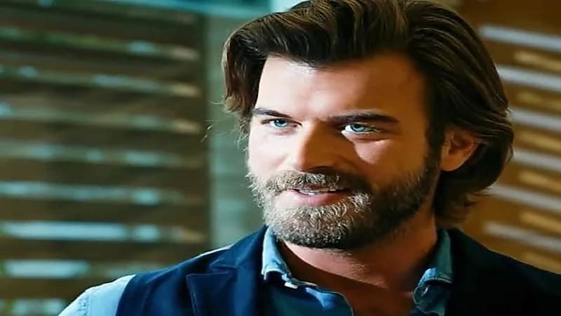 كيفانش تاتليتوغ يعتذر عن كل العروض الفنية من أجل ابنه