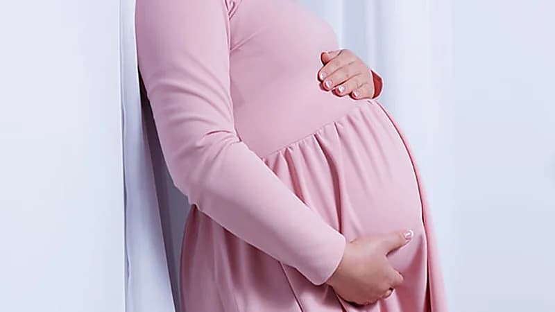 مها النمر توجه نصيحة هامة للحوامل بشأن سماع صوت نبض الجنين