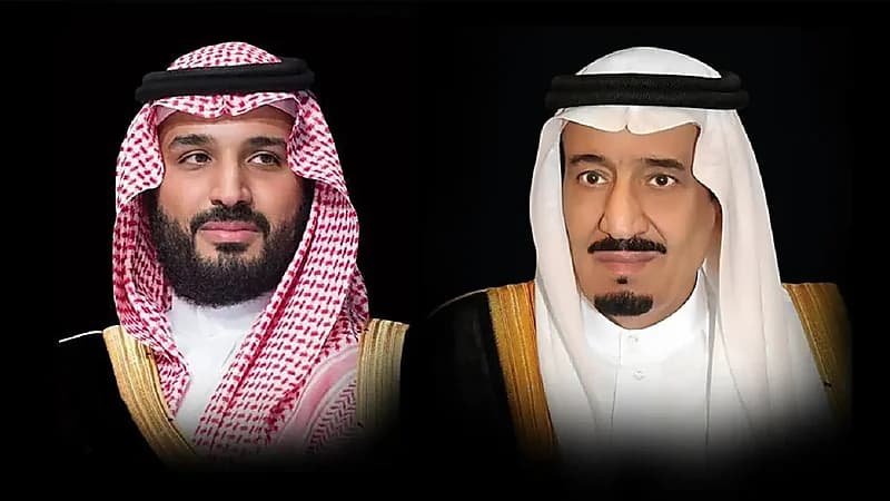 القيادة تعزّي رئيس غانا في وفاة وزير الدفاع ومسؤولين آخرين إثر حادث تحطم مروحية عسكرية