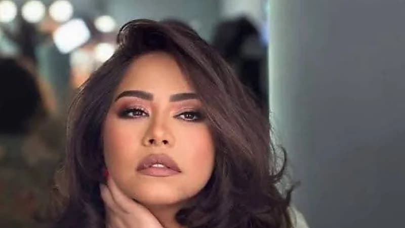 شيرين عبد الوهاب تخضع للعلاج لمدة 6 أشهر في عزلة تامة