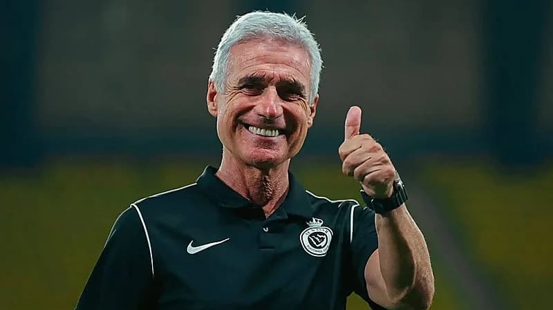 كاسترو يوجه رسالة لنادي النصر