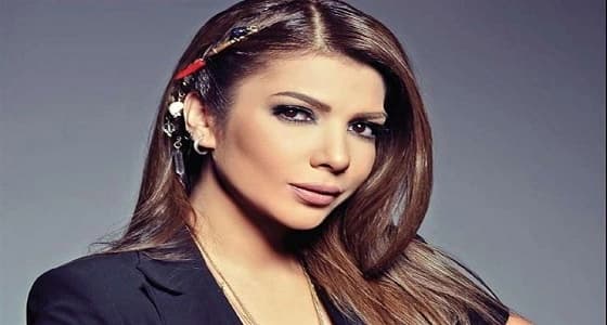 أصالة تشكر طبيب أسنانها بصورة تبرز ابتسامتها على إنستجرام