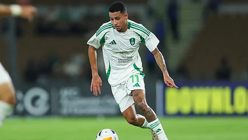 الأهلي يحسم انتقال ألكساندر إلى أتلتيكو مينيرو
